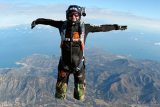 Double amputee in freefall during a skydive