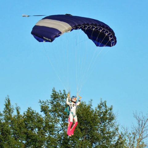 Skydiving instructor Laura Duffy coming in for the landing