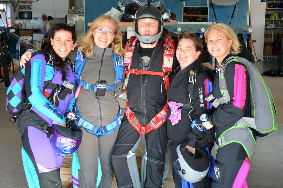 Friends skydiving together after getting their license with AFF training at Wisconsin Skydiving Center near Milwaukee