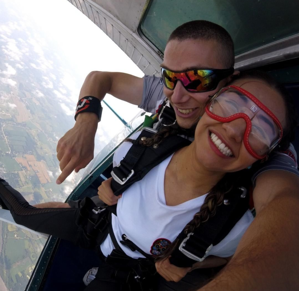 Tandem Skydiving in New Jersey at Virgin Experience Gifts Gifts