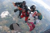 Woman learning to skydiving with AFF training at Wisconsin Skydiving Center near Milwaukee